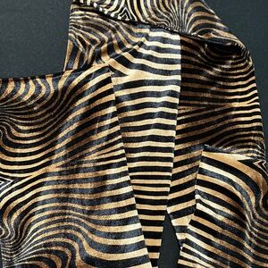 Elegant Black and Gold Striped Scarf